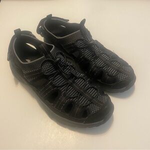 Eddie Bauer Bungee Lace Breathable Men’s Outdoor Hiking Water Shoe Sandal Sz 8
